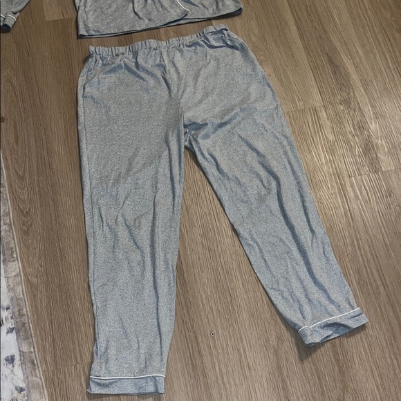 Women's Gray Nursing Pajama Set - Picture 4 of 5